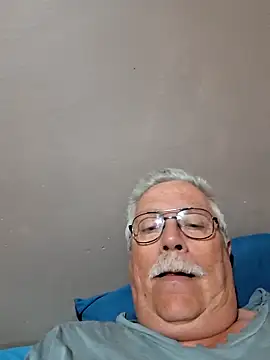 NawtyB1965 online show from 10.10.25