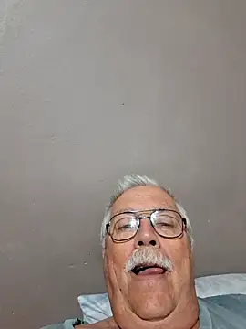 Snapshot of NawtyB1965 chatting on 05.08.26 NawtyB1965 online show from 05.08.26