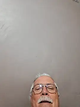 Snapshot of NawtyB1965 chatting on 05.09.26 NawtyB1965 online show from 05.09.26
