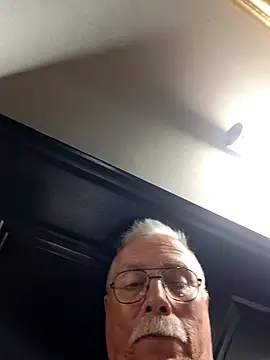Snapshot of NawtyB1965 chatting on 05.18.26 NawtyB1965 online show from 05.18.26