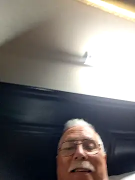 Snapshot of NawtyB1965 chatting on 05.19.26 NawtyB1965 online show from 05.19.26