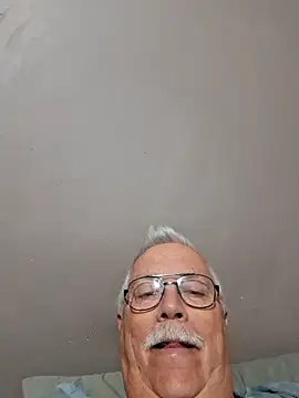 Snapshot of NawtyB1965 chatting on 05.29.26 NawtyB1965 online show from 05.29.26