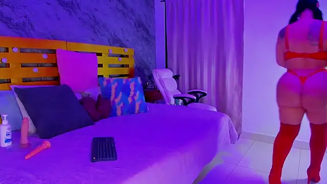 Snapshot of Rubi_Love_ chatting on 03.23.25 Rubi Love online show from 03.23.25