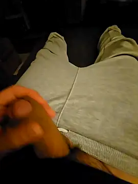 geilerCock1990 online show from 12.13.25