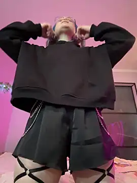 MaddisonHaas online show from 01.18.25