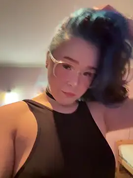 MaddisonHaas online show from 02.09.25