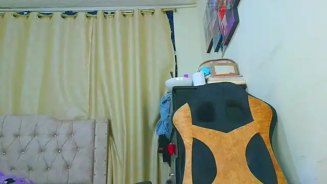 Samary thomas online show from 04.02.26