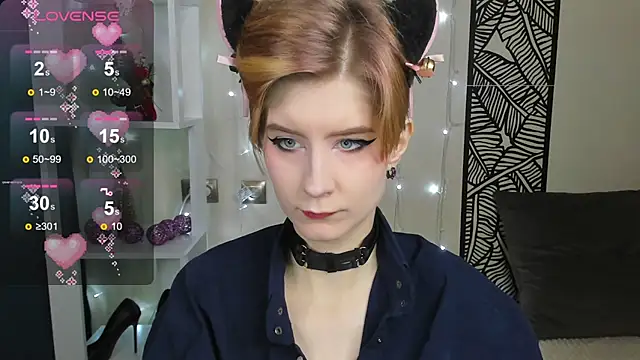 Snapshot of Angel_Jules chatting on 12.15.24 Angel Jules online show from 12.15.24