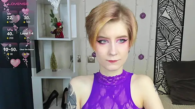 Snapshot of Angel_Jules chatting on 12.16.24 Angel Jules online show from 12.16.24