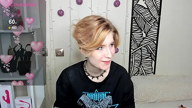 Snapshot of Angel_Jules chatting on 01.13.25 Angel Jules online show from 01.13.25