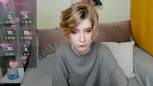 Snapshot of Angel_Jules chatting on 01.30.25 Angel Jules online show from 01.30.25