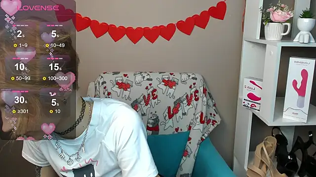 Snapshot of Angel_Jules chatting on 02.16.25 Angel Jules online show from 02.16.25