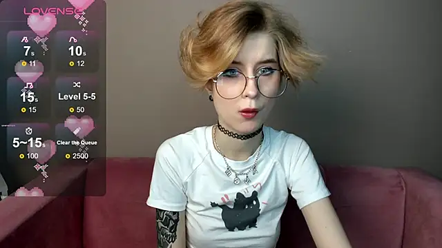 Snapshot of Angel_Jules chatting on 02.28.25 Angel Jules online show from 02.28.25