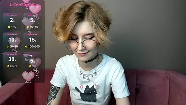 Snapshot of Angel_Jules chatting on 02.28.25 Angel Jules online show from 02.28.25