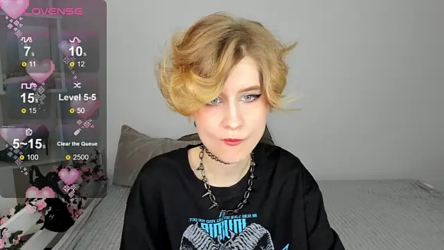 Snapshot of Angel_Jules chatting on 03.04.25 Angel Jules online show from 03.04.25