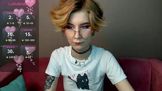 Snapshot of Angel_Jules chatting on 03.14.25 Angel Jules online show from 03.14.25