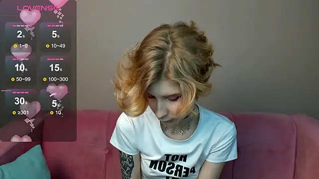 Snapshot of Angel_Jules chatting on 03.15.25 Angel Jules online show from 03.15.25