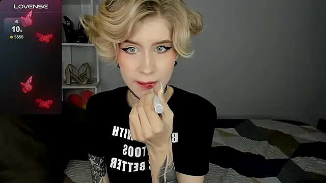 Snapshot of Angel_Jules chatting on 09.21.25 Angel Jules online show from 09.21.25