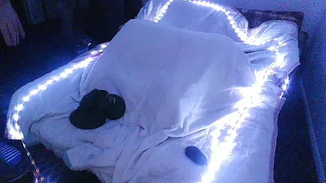 Cooperstone online show from 12.10.24