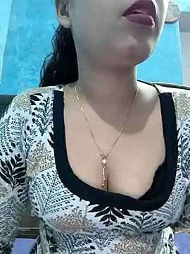 Shanaya Hotty online show from 12.02.24