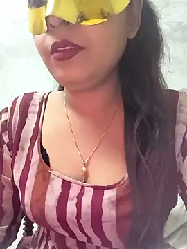 Shanaya Hotty online show from 12.07.24