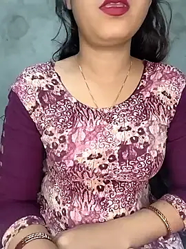 Shanaya Hotty online show from 01.03.25