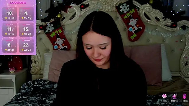 Snapshot of MiriaamWhite chatting on 01.16.25 MiriaamWhite online show from 01.16.25