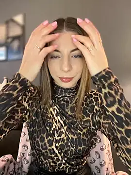 Snapshot of Mia_Ethan chatting on 11.27.25 Mia Ethan online show from 11.27.25