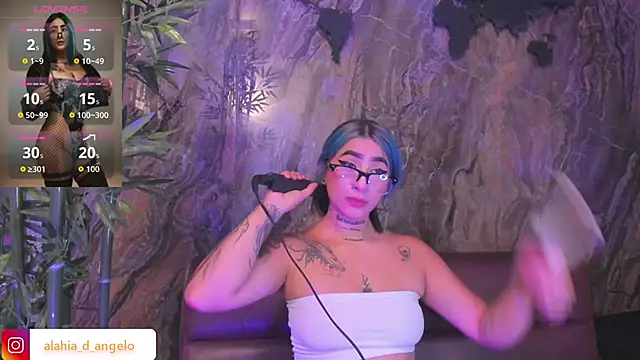 Alahia Dangelo online show from 01.10.26