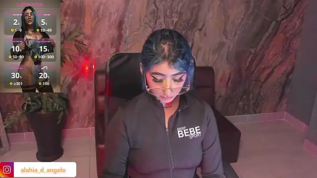 Alahia Dangelo online show from 03.08.26