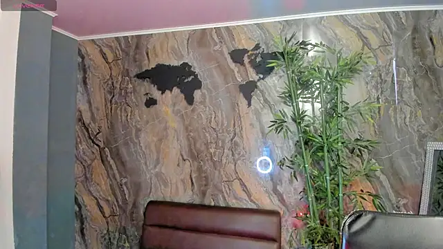 Alahia Dangelo online show from 04.13.26