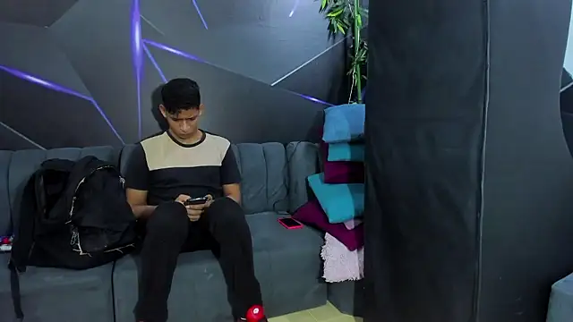 playsgirlhot online show from 01.13.26