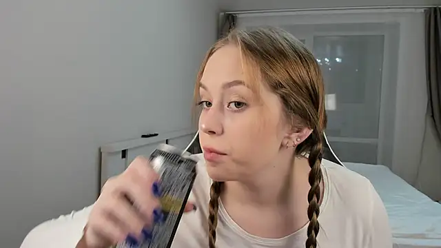 endlesssoffi online show from 12.22.24