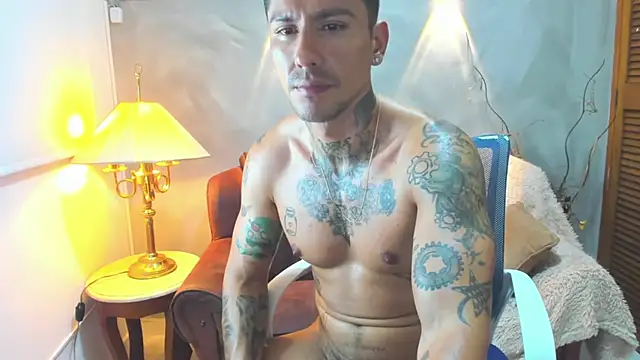 Dylanstonne online show from 01.05.25