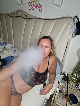 Sparkle2206 online show from 04.17.26