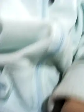 Snapshot of Pink_Jazmin chatting on 12.20.24 Pink Jazmin online show from 12.20.24