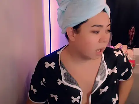 Nathalie Heartxoxo69 online show from 03.23.26