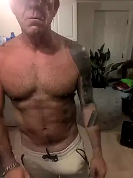 Snapshot of xxxfuckpole chatting on 01.30.25 xxxfuckpole online show from 01.30.25