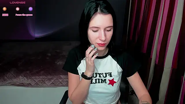 KarolinaBlacks online show from 01.23.25