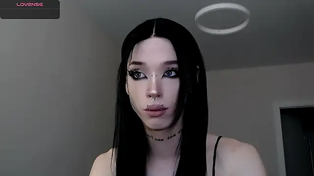 Snapshot of Dasha_M chatting on 09.24.25 Dasha M online show from 09.24.25