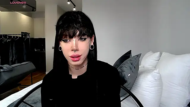 Dasha M online show from 02.05.26