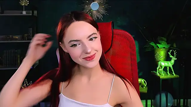 Snapshot of evanellson chatting on 11.11.25 evanellson online show from 11.11.25