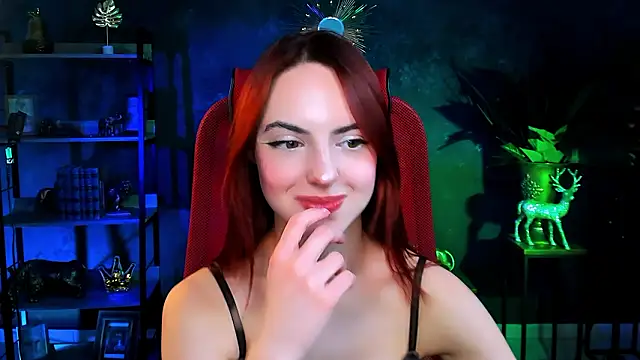 Snapshot of evanellson chatting on 02.15.26 evanellson online show from 02.15.26