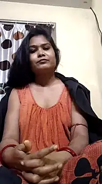 Snapshot of yoursweety09 chatting on 01.05.25 yoursweety09 online show from 01.05.25