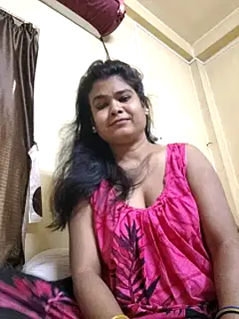 Snapshot of yoursweety09 chatting on 03.05.25 yoursweety09 online show from 03.05.25