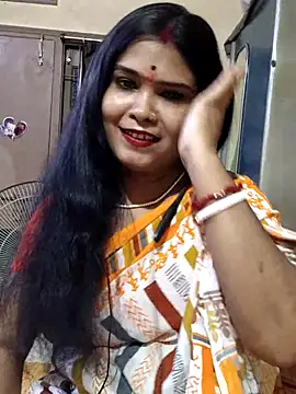 Snapshot of yoursweety09 chatting on 09.11.25 yoursweety09 online show from 09.11.25