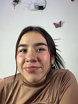 Im Valen Cute online show from 12.28.24