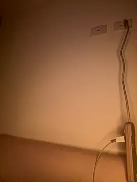 Im Valen Cute online show from 10.09.25