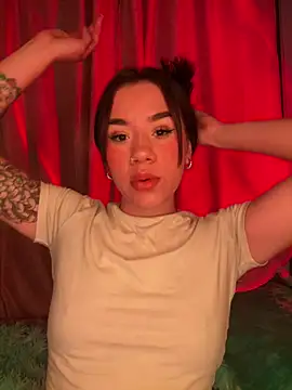 Im Valen Cute online show from 07.19.26