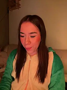 Im Valen Cute online show from 08.02.26